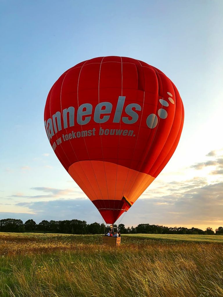 Hot Air Balloon MEŠKA LY-BLN